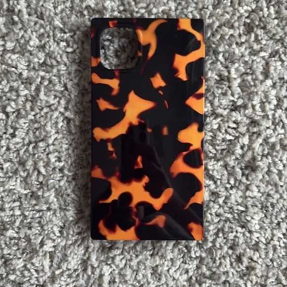 Flaunt iPhone 11 Tortoise Shell Case - Picture 3 of 5